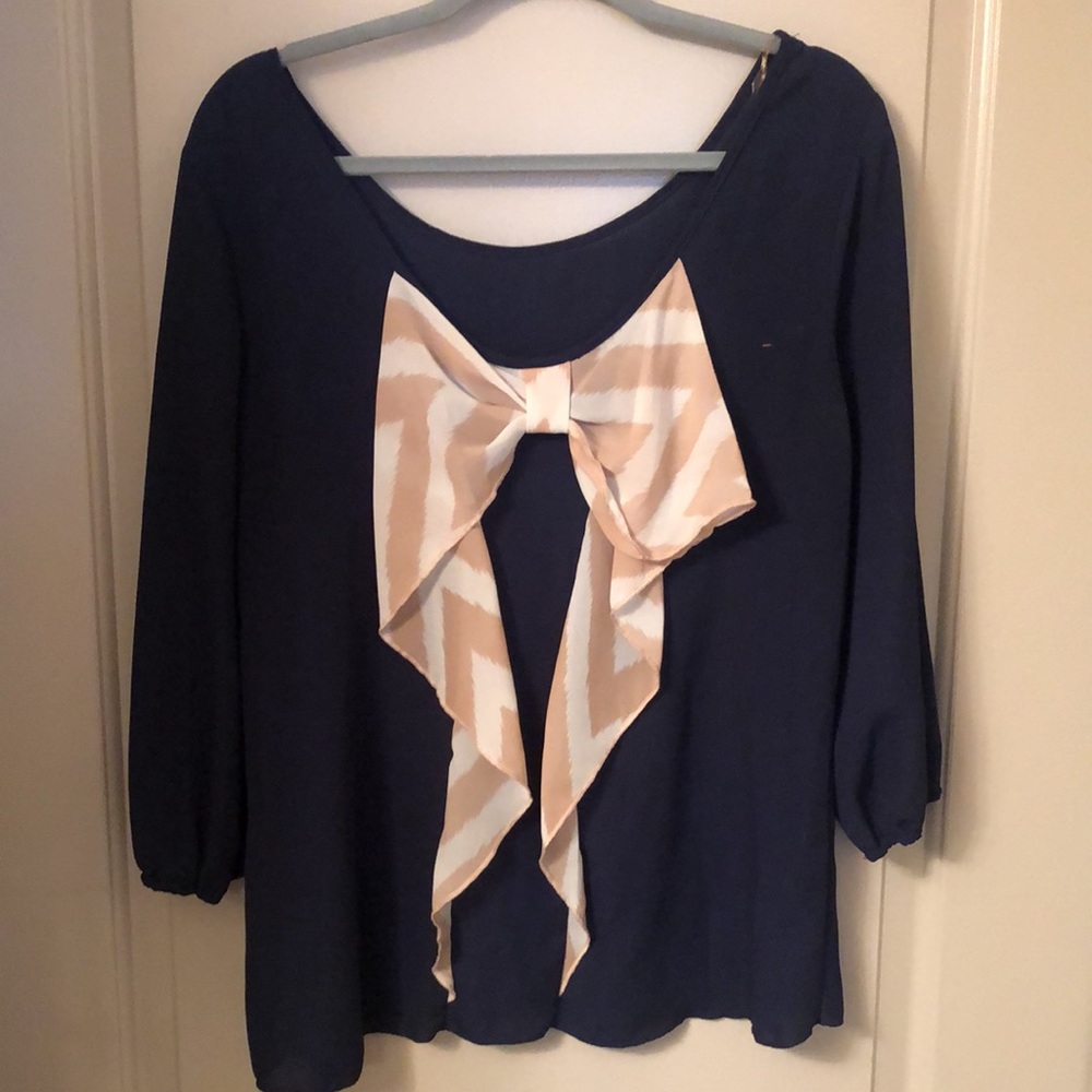 GUC Blouse with Back Bow Detail